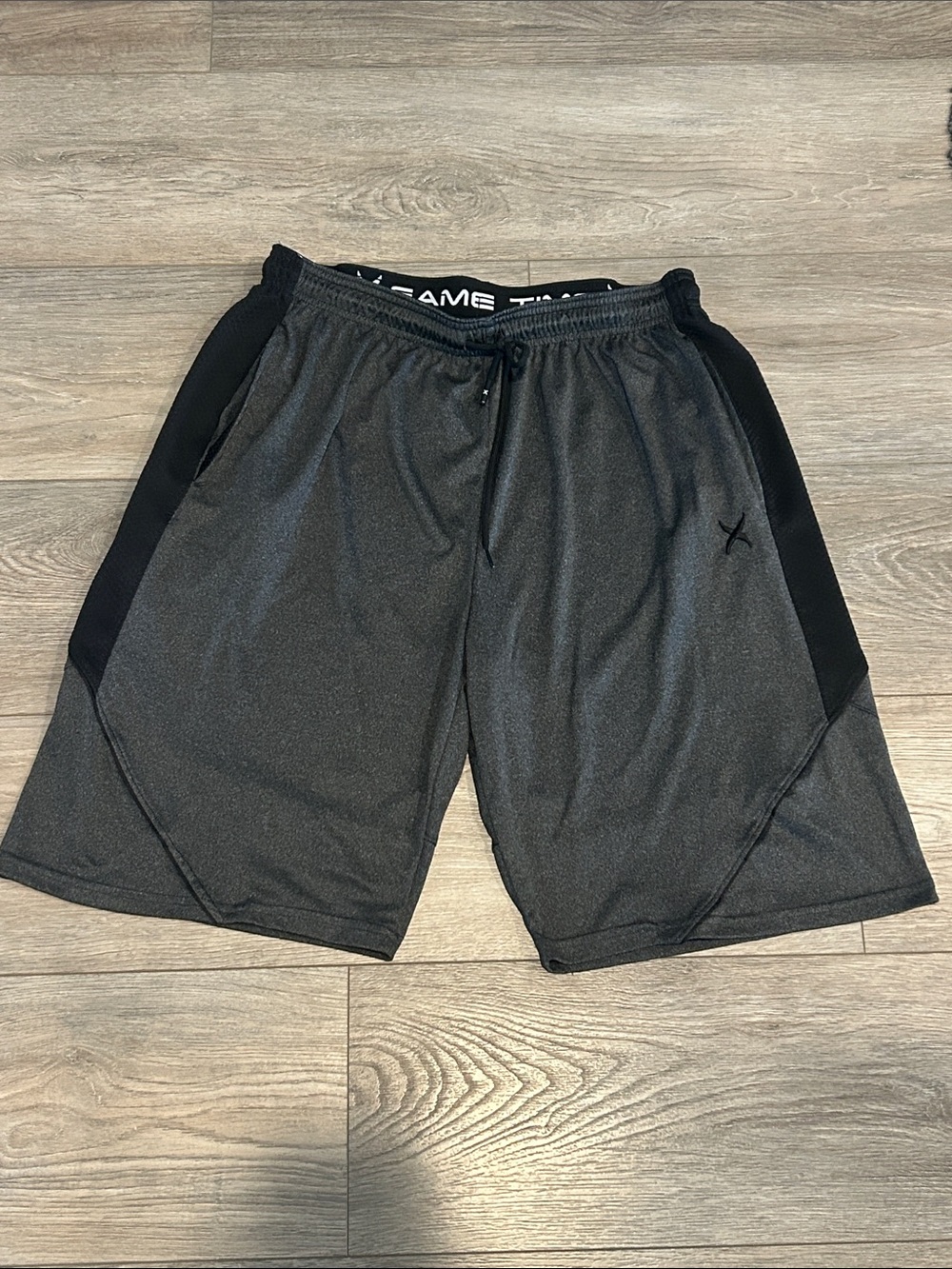 Game Time Men's Athletic Shorts in Charcoal and Black Size Large